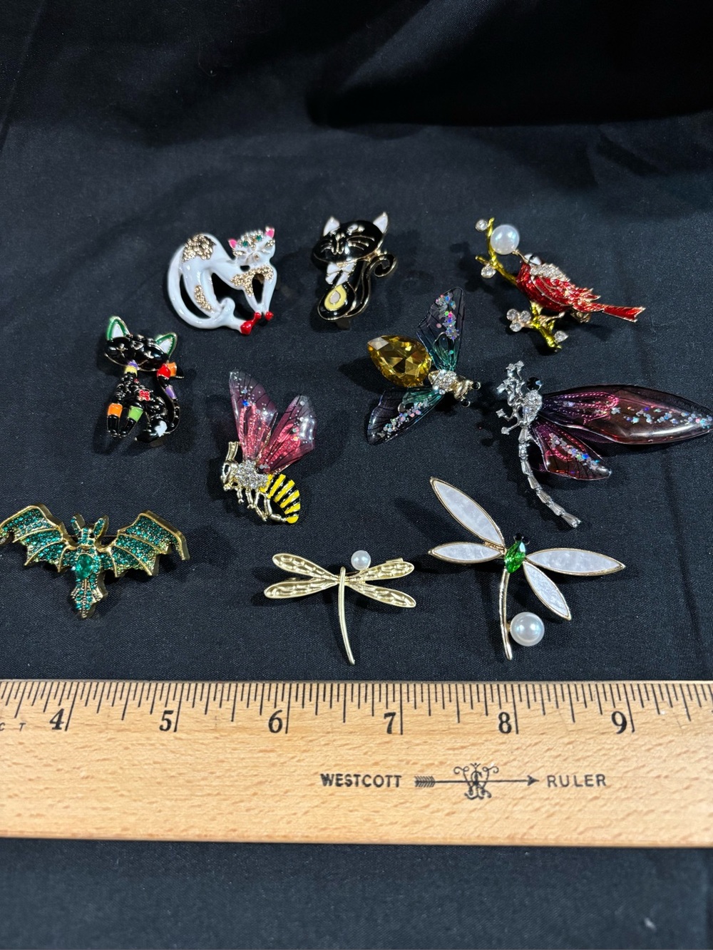 FIGURAL PIN LOT of 10 CATS BAT INSECTS BIRD RHINESTONES ALL NWOT BROOCH